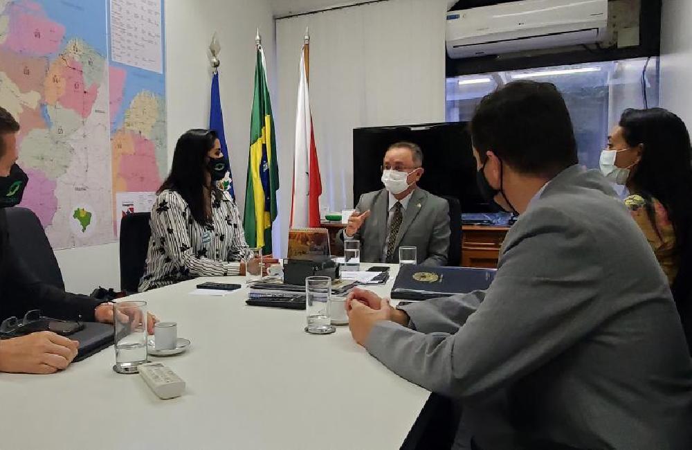 EM REUNIÃO COM A SUDAM, SENADOR ZEQUINHA REFORÇA NECESSIDADE DE PROGRAMAS DE DESENVOLVIMENTO SUSTENTÁVEL PARA A AMAZÔNIA