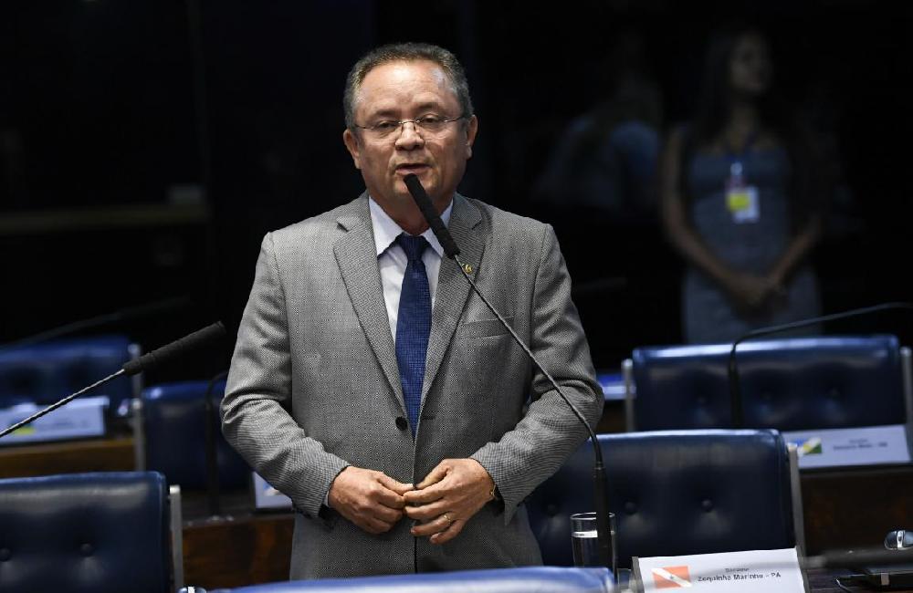 SENADOR ZEQUINHA MARINHO APROVA RELATÓRIO QUE REDUZ TARIFA DE ENERGIA E RETIRA COBRANÇA DE TRIBUTOS NA CONTA DE LUZ